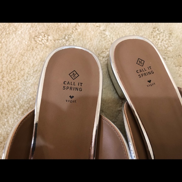 Slippers - Picture 5 of 5